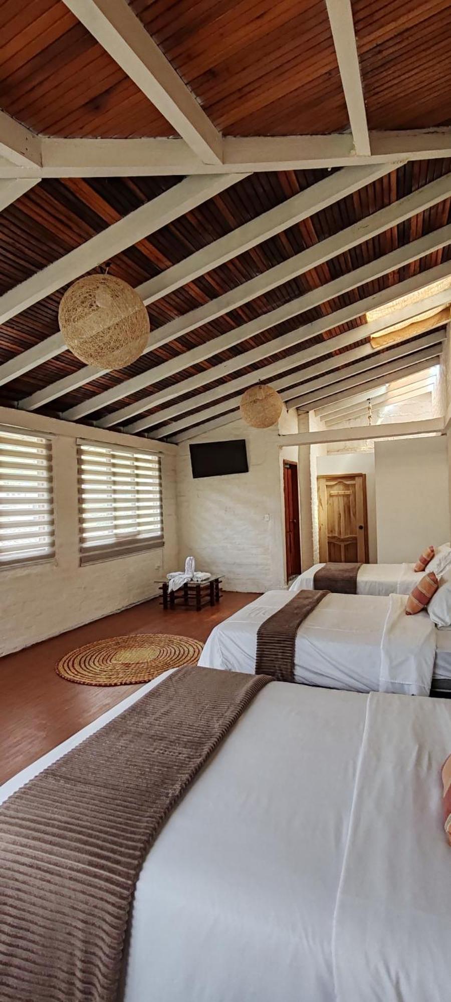 Bed and Breakfast Rustic Quinta La Aurora Baños Habitación foto